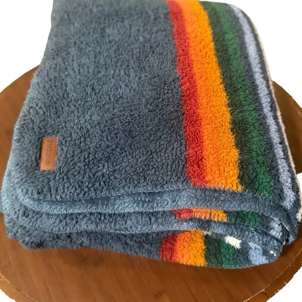 PENDLETON Crater National Park SHERPA Blue Stripe Blanket Comforter 92x102 KING